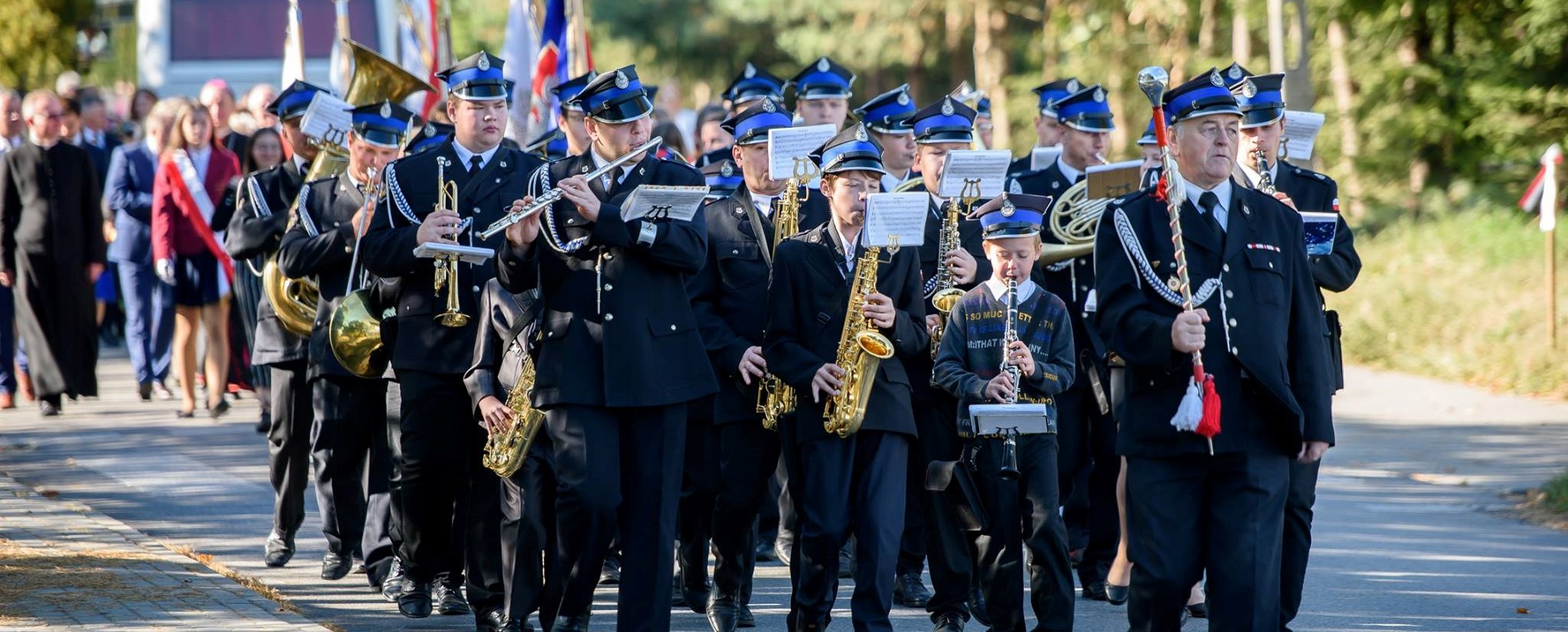 Uroczystość Nadania Imienia Bł. Ks. Jerzego Popiełuszki Szkole w Łękawce